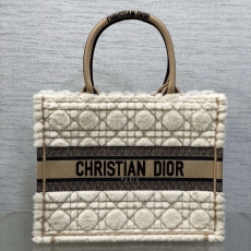 Christian Dior Shopping Bags